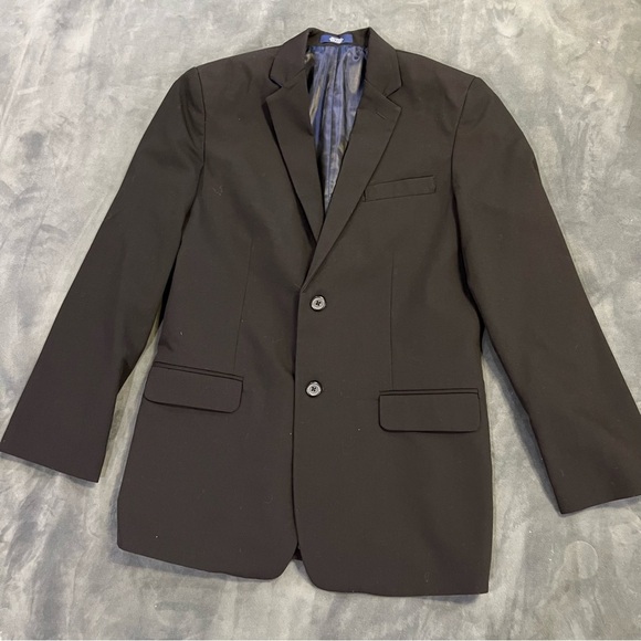 Izod black Sport Coat with Notched Lapels - Picture 2 of 5